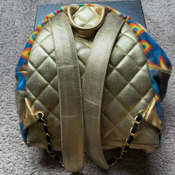 CHANEL Graffiti Street Spirit Printed Backpack - Picture 5 of 13